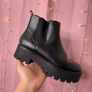 TORRID Platform Chelsea Bootie WW